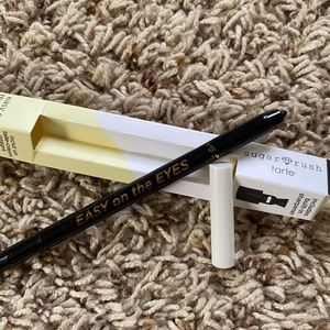 Sugar rush by Tarte black eyeliner